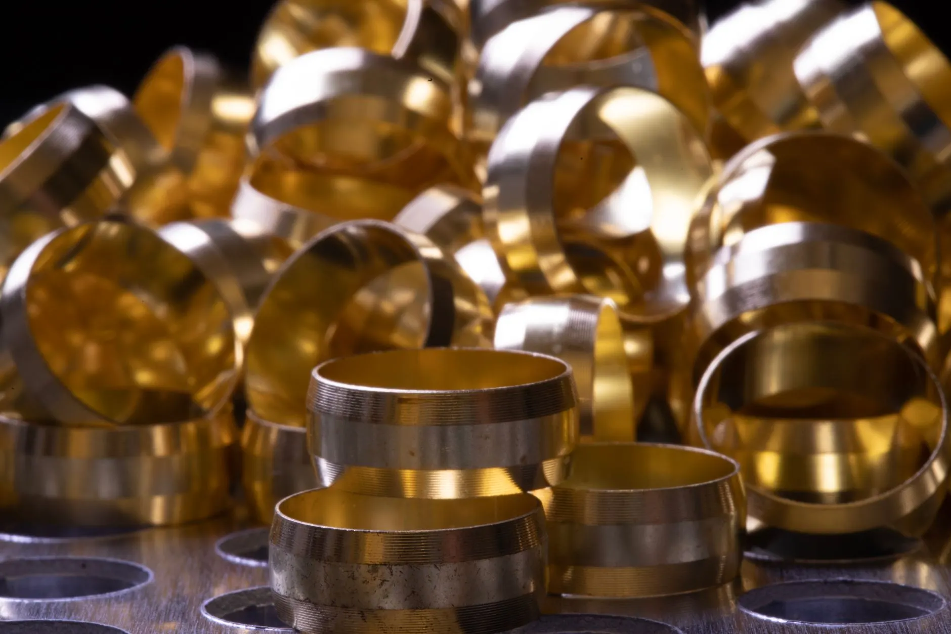 茶叶种植基地虫情测报灯选型要点与布点方案解析